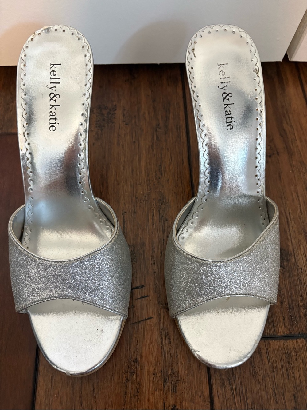 Kelly & Katie Silver Glitter Open-Toe Slide Mules